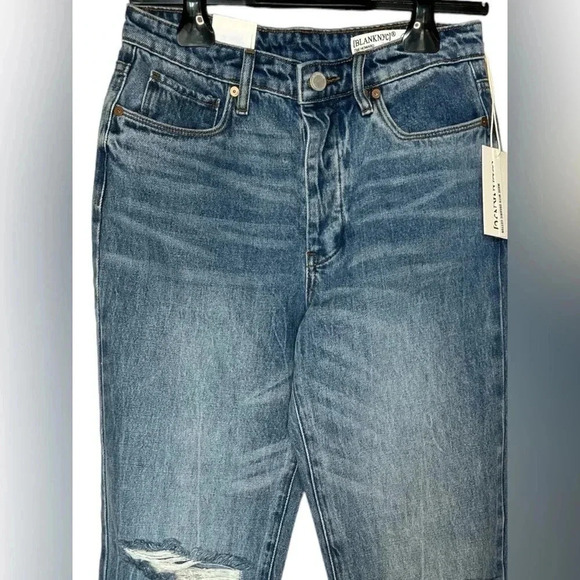 BLANKNYC Women's 27 The Howard Mid-Rise Loose Fit Jeans Denim Wildflower Casual - Picture 5 of 11